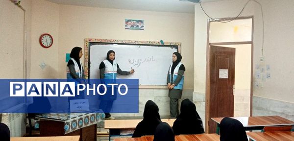 مانور زلزله در دبیرستان حاج مهدی روحانی ارغا