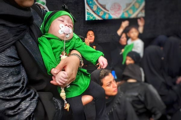   برگزاری مراسم شیر‌خوارگان حسینی 