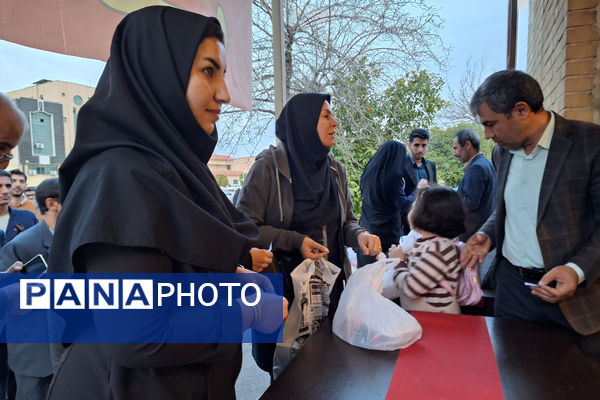 گردهمایی معاونان و مربیان پرورشی و جشن سپاس مربی ناحیه یک شیراز