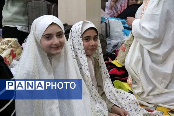 جلوه‌های معنویت و ایثار در اعتکاف مسجد الزهرا(س) قیامدشت