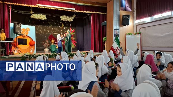 جشن یلدا ۱۴۰۴ در مدرسه ۱۷ شهریور شهرستان بجنورد 