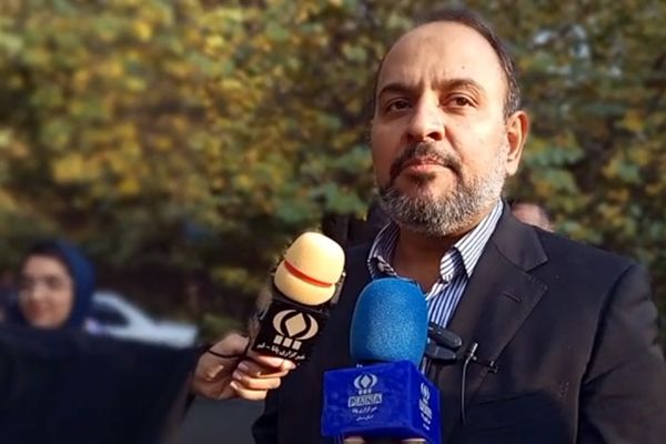  دانش‌آموزان باید بازیگران اصلی برنامه‌های مدرسه باشند