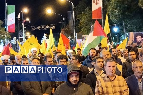 تجمع کودکان و نوجوانان زنجانی در محکومیت جنایات رژیم صهیونیستی 