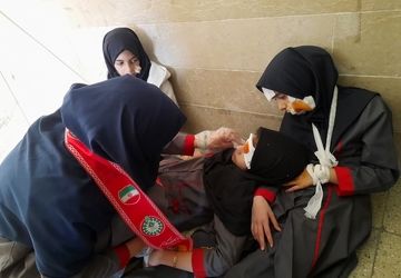 برگزاری مانور زلزله در دبستان سردار سلیمانی تفت