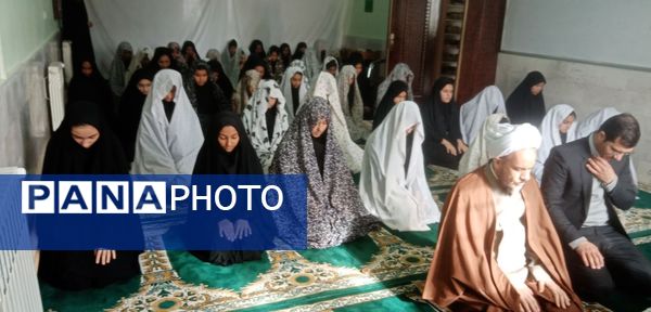 پویش میز گفت‌وگو در دبیرستان حاج مهدی روحانی ارغا