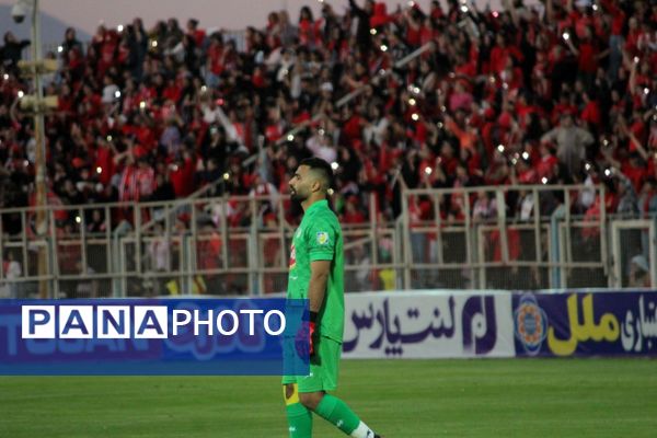 بازی بدون گل تراکتور و فجر سپاسی