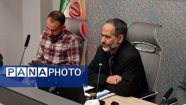 دیدار دانشجویان دانشگاه آزاد با نماینده مجلس شورای اسلامی در کرج 