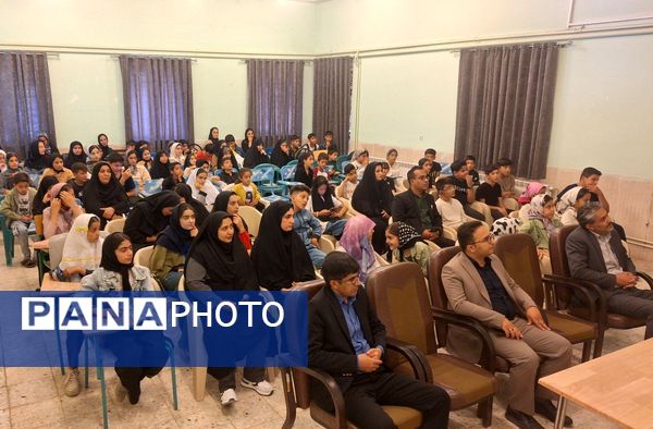تجلیل از نوگلان سلامت و سفیران رسانه در افتتاحیه طرح اوقات فراغت 
