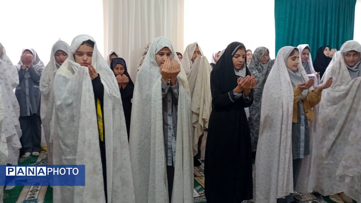 قاب اقامه نماز در مدارس اهر