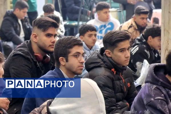 اعزام دانش‌آموزان پسر قرچکی به سرزمین نور