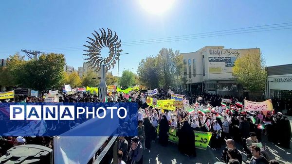 ۱۳ آبان از قاب مردم!