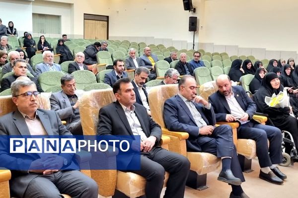 مراسم افتتاحیه مدرسه خیرساز شهیدان بارفروش در کاشان