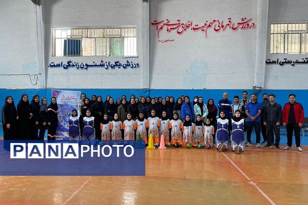 کارگاه توانمندسازی و مهارت آموزشی ورزشی شهرستان قرچک