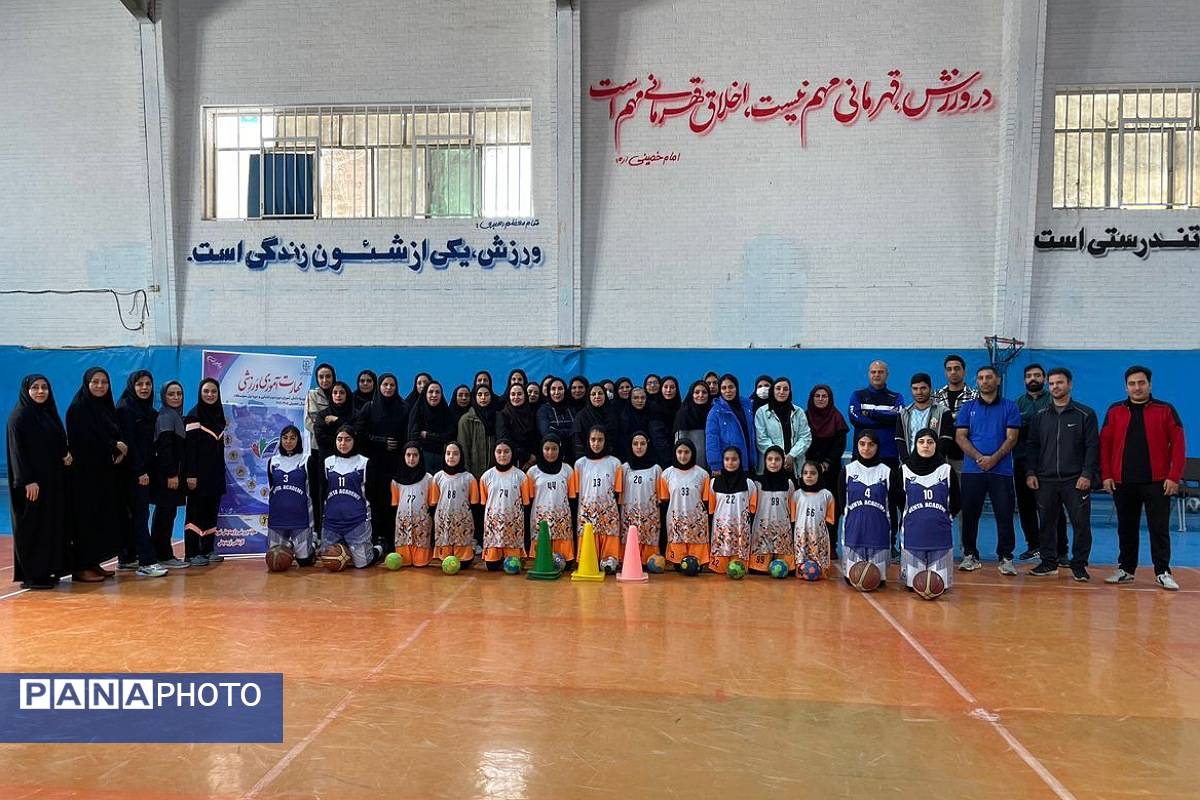 کارگاه توانمندسازی و مهارت آموزشی ورزشی شهرستان قرچک