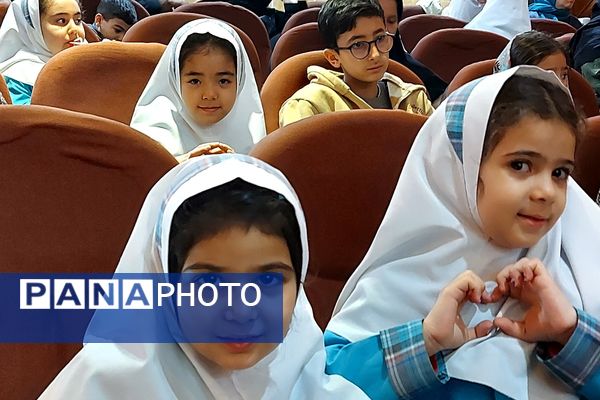  اختتامیه جشنواره کتابخوانی «بخوانیم برای فردا» 