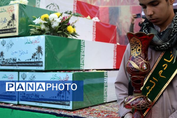 برگزاری مراسم باشکوه استقبال از شهدای گمنام در کرج 