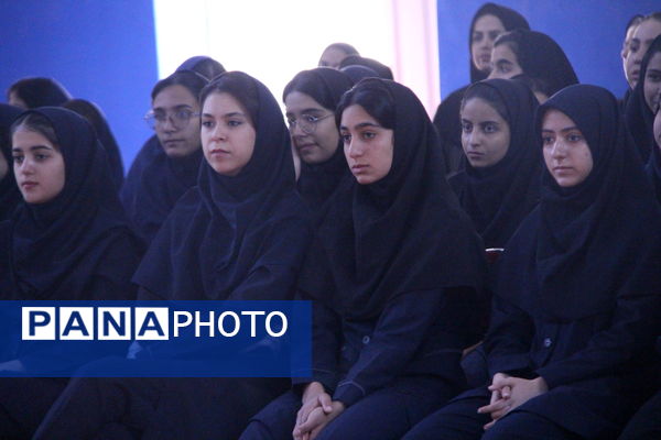 افتتاح المپیاد ورزشی درون مدرسه‌ای ناحیه یک یزد