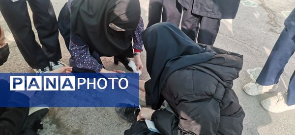 بیست و هفتمین مانور زلزله سراسری در دبیرستان یغمای نیشابوری(وکیلی۳)