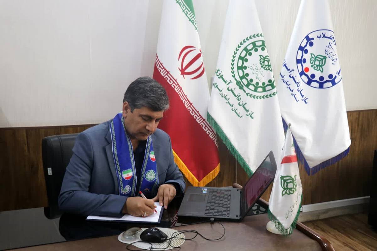 پیام تبریک مدیر سازمان دانشآموزی خراسان رضوی به مناسبت فرارسیدن روز معلم