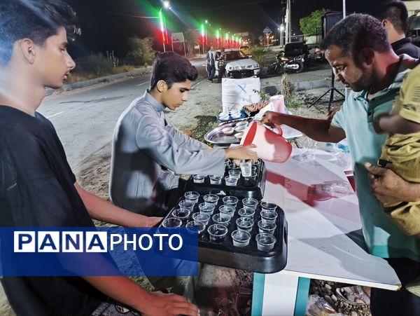 اربعین نماد مقاومت و همبستگی ملت ایران است 