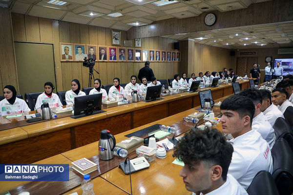 کاروان فوتسال دانش‌آموزی ایران به برازیلیا رسید