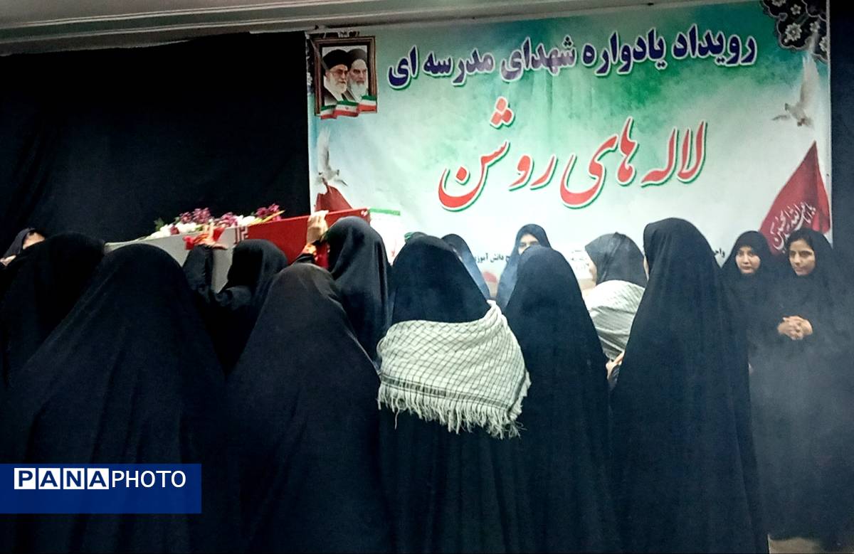 رویداد «لاله‌های روشن» همراه با استقبال از شهید گمنام