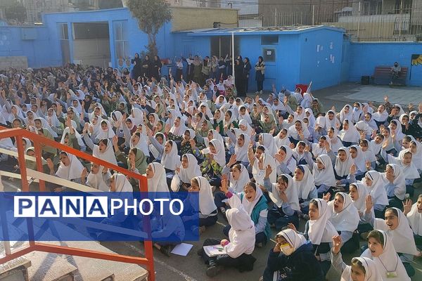 پیوند دل‌های دانش‌آموزان شهرقدس در سوگ حضرت زهرا(س)