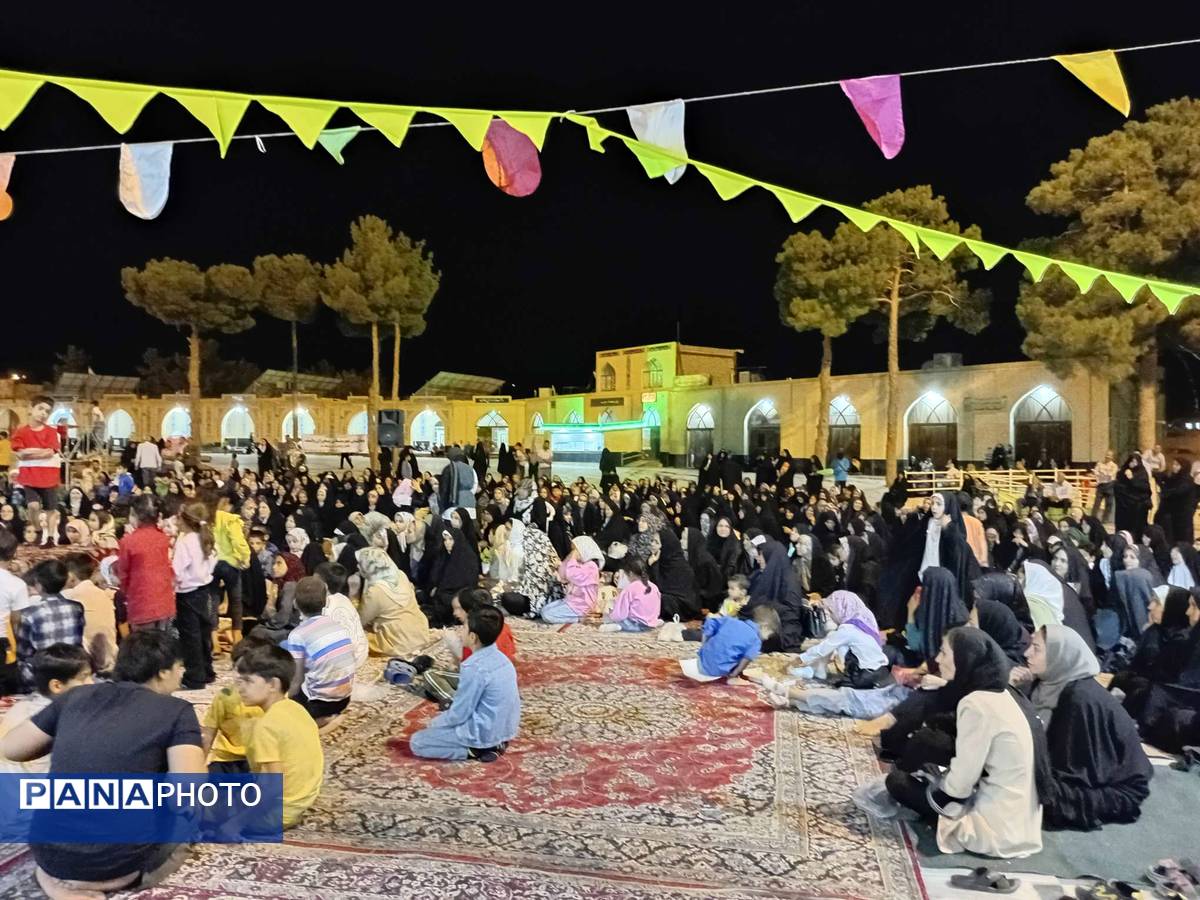 جشن میلاد امام محمد صادق (ع) و حضرت محمد (ص) در امامزاده محمد عابد کاخک