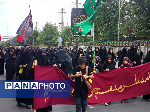 اجتماع عاشوراییان در میدان طالقانی قائمشهر