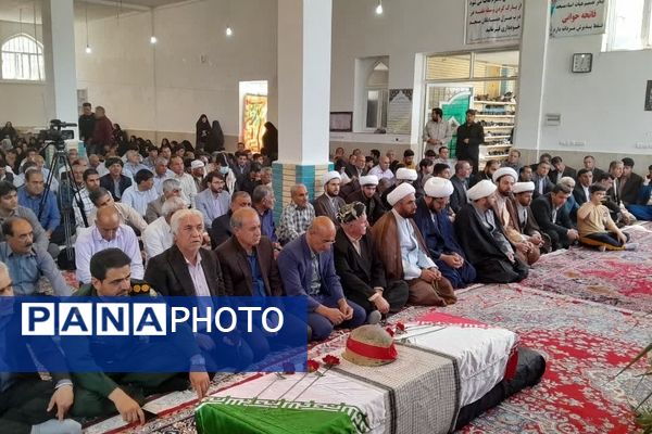 مراسم گرامیداشت شهدای بمباران هوایی شهرستان ایوانغرب