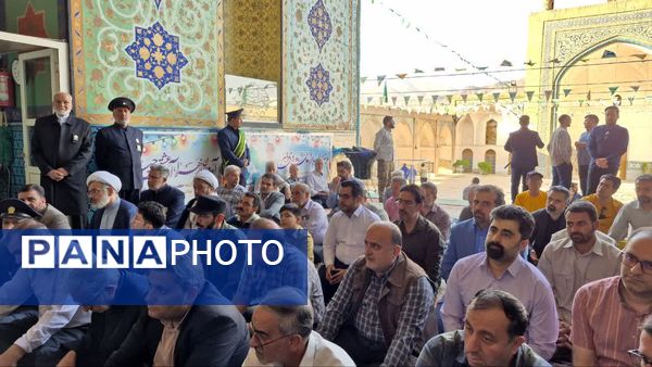 مراسم غبارروبی ضریح مطهر حضرت سلطانعلی(ع) همزمان با میلاد پیامبر(ص) و امام صادق(ع) در مشهد اردهال