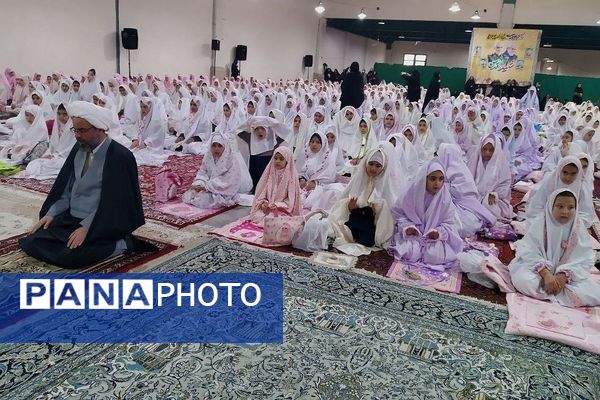 جشن فرشته‌ها در شهر قیامدشت ری یک