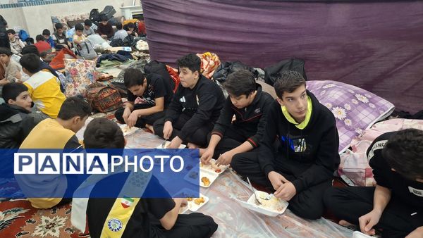 اعتکاف دانش‌‌آموزی شهرستان میناب 