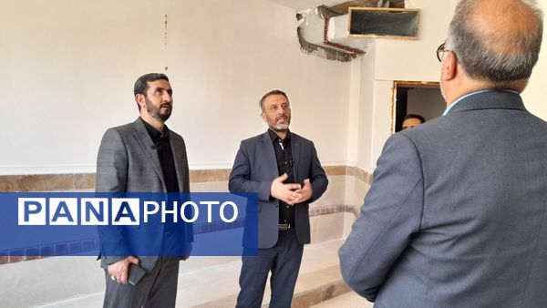 بازدید مدیرکل نوسازی توسعه و تجهیز مدارس استان تهران از پروژه‌های مدارس شهرستان اسلامشهر