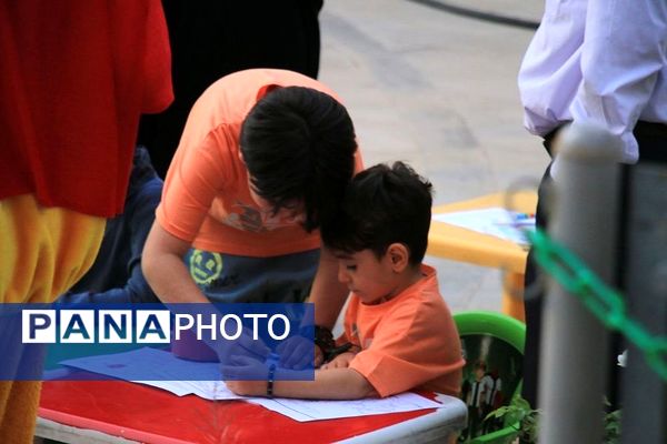 مراسم معلم سرآمد ۱۴۰۳ شهرستان‌های استان تهران و گرامیداشت مقام معلم در ایوان ری