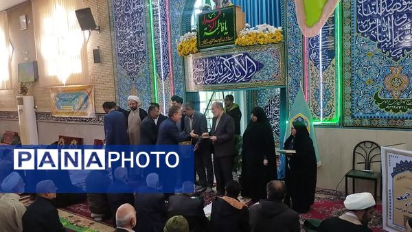 نماز جمعه تویسرکان؛ تجلی خدمت و مهر مادری در کنار نهادهای مردمی