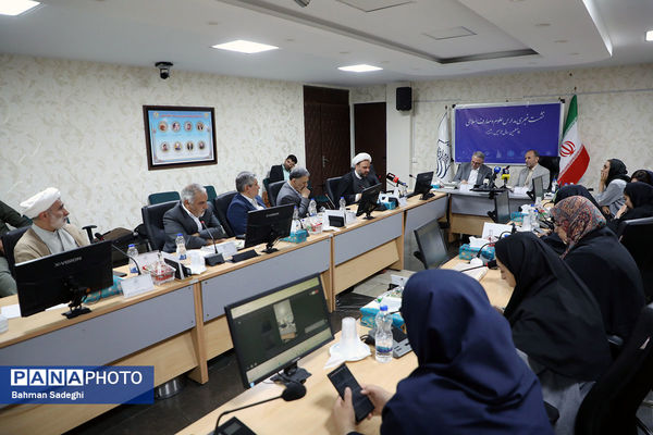 نشست خبری مدارس علوم و معارف اسلامی