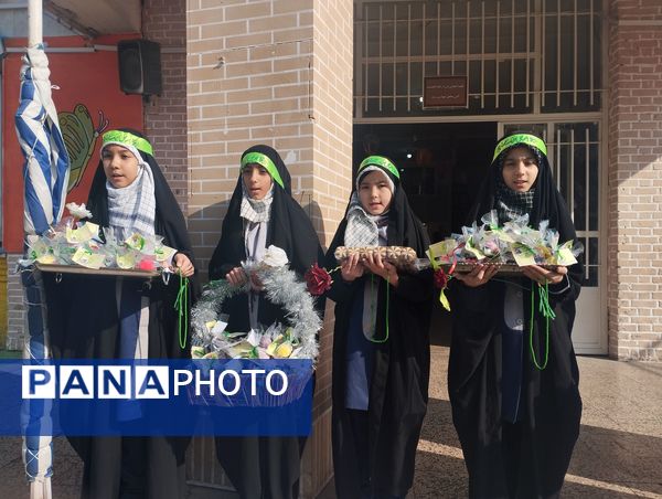سه‌شنبه‌های مهدوی در مدرسه انقلاب اسلامی ناحیه پنج مشهد
