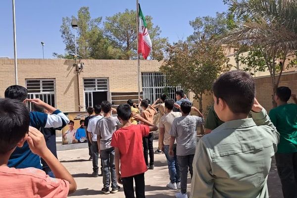 سلامی نظامی به وقت جوانه‌های اشکذری