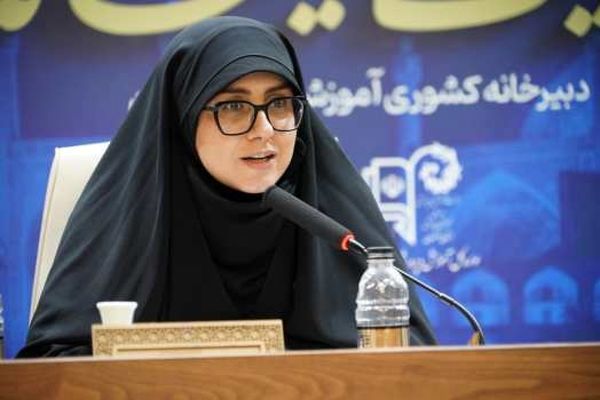 تقویت مهارت‌های ارتباطی والدین و فرزندان، از اولویت‌های وزارت آموزش‌وپرورش در حوزه آموزش خانواده است