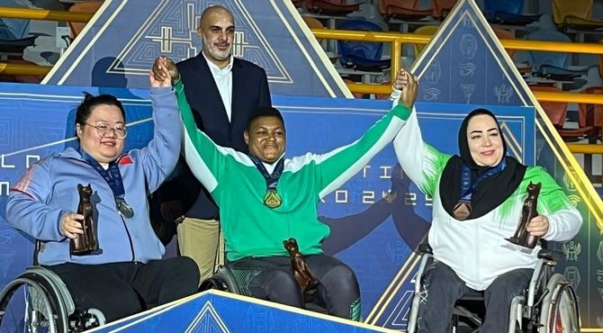 مدال برنز جهان بر گردن نیکو روزبهانی