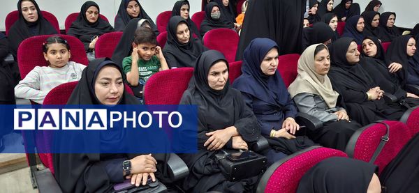 برگزاری جشن سپاس معلم در پلدختر و قدردانی از معلمان برتر