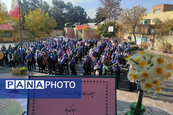 مدارس شهرستان قدس زیر چادر بانوی دو عالم در جشن ولادت حضرت زهرا(س)