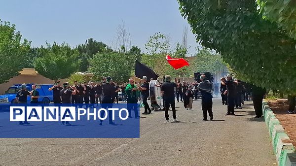 سوگواری روز عاشورا در شهر کهک قم