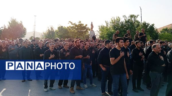 «علم‌ها در آب» سنت عاشورایی مردم بن 