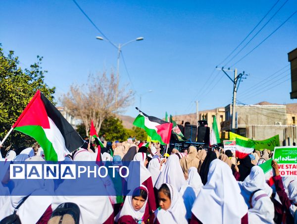  راهپیمایی یوم الله 13 آبان در حاجی‌آباد