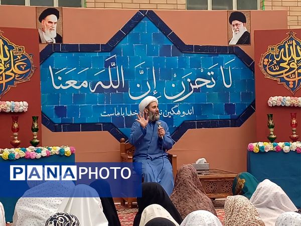 مراسم معنوی اعتکاف در مجموعه رستگاران شهرستان برخوار  