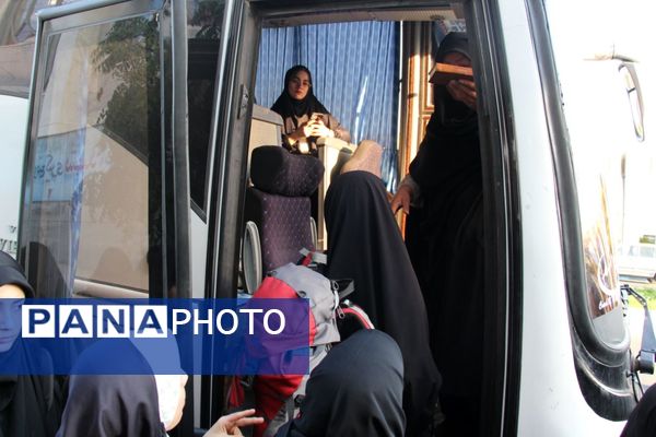 اعزام دانش‌آموزان استان آذربایجان شرقی به راهیان نور جنوب 