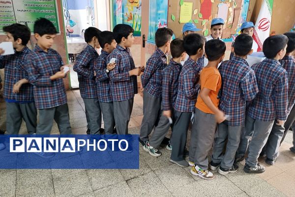 انتخابات سفیران سلامت و آغاز به‌کار «سفیران سلامت» در دبستان علامه طباطبایی