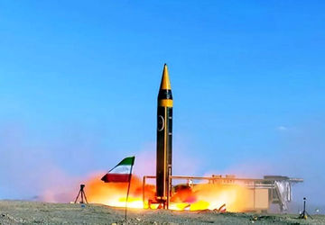 رجزخوانی دختران ایران زمین 